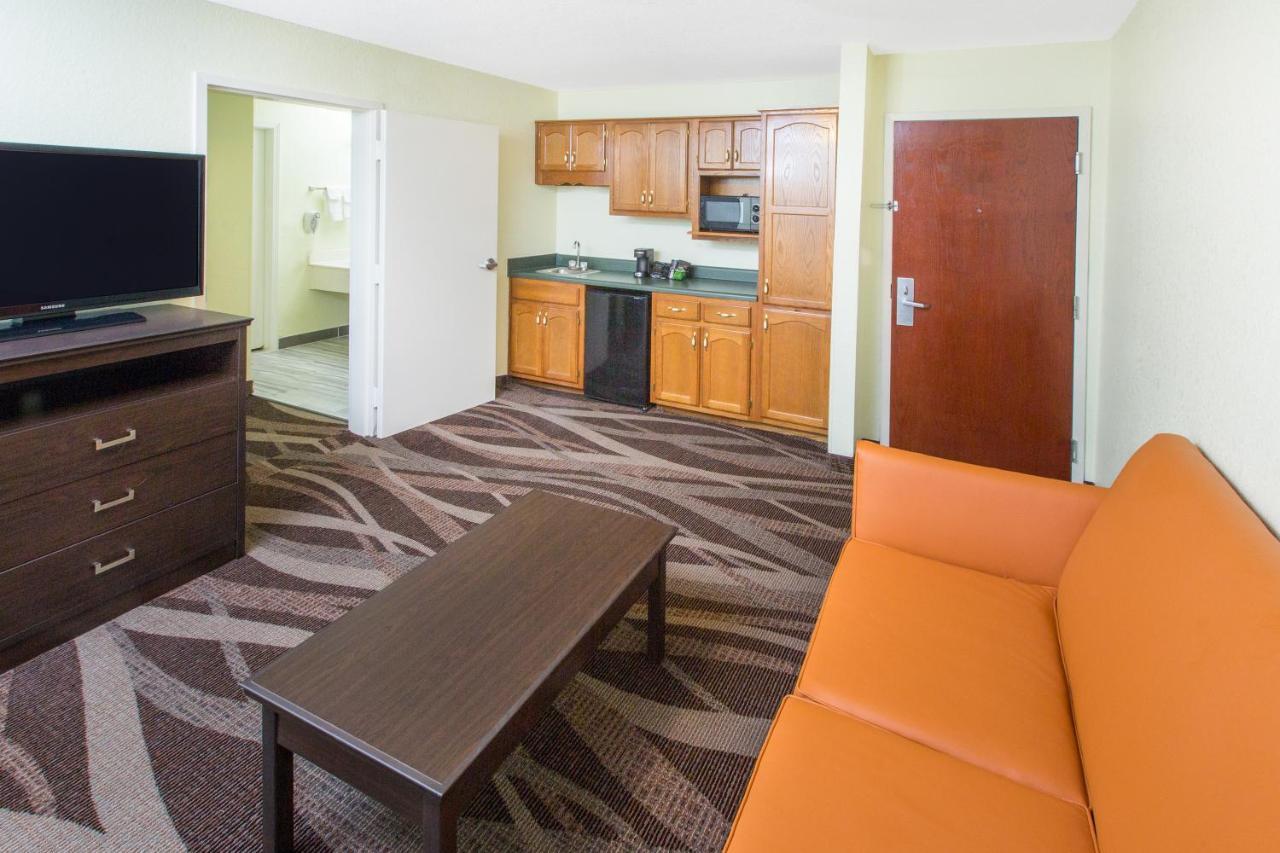 Super 8 By Wyndham Southaven
