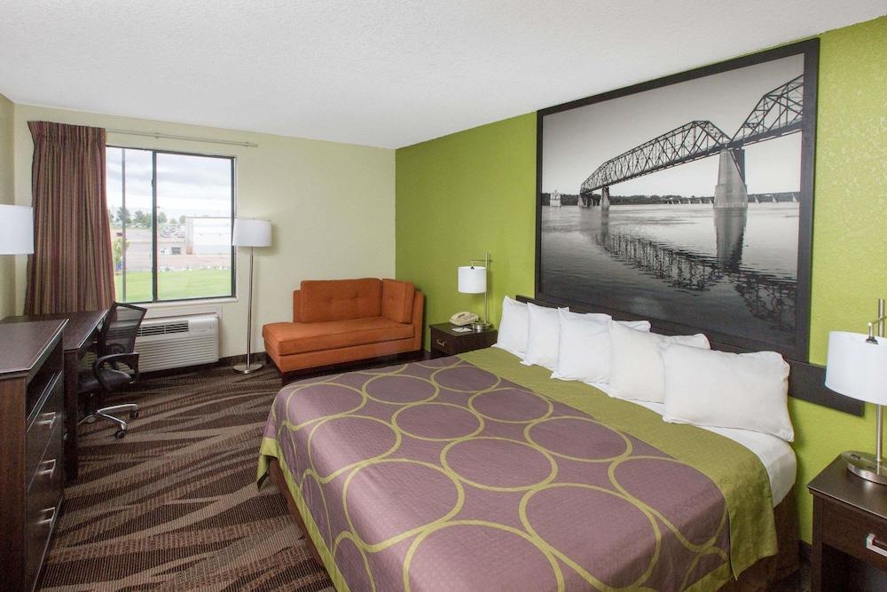 Motel Super 8 By Wyndham 2*